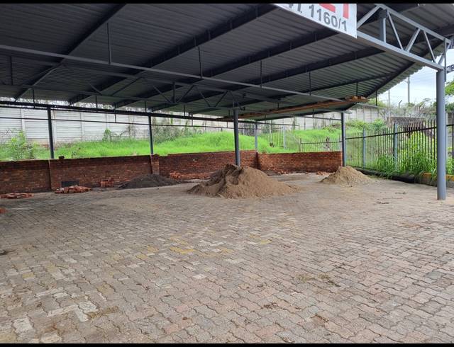 95M² INDUSTRIAL YARD TO LET IN VINTONIA